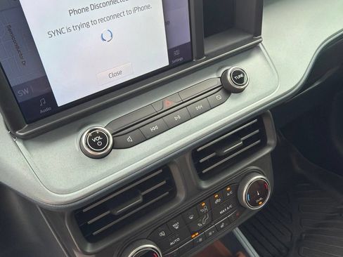 Used 2024 Ford Maverick Lariat FWD image 10
