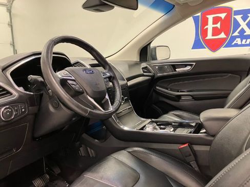 Used 2019 Ford Edge Titanium FWD image 48