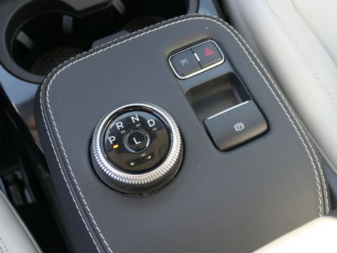 Used 2021 Ford Mustang Mach-E Premium AWD/4WD image 21