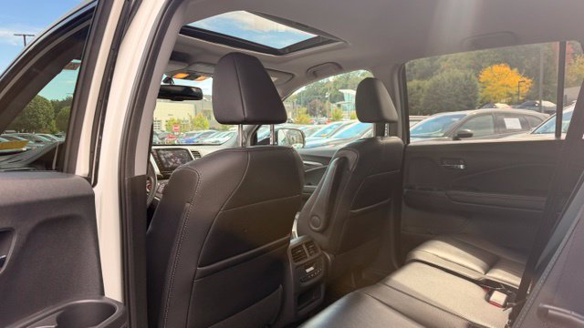 Used 2017 Honda Pilot EX-L image 5