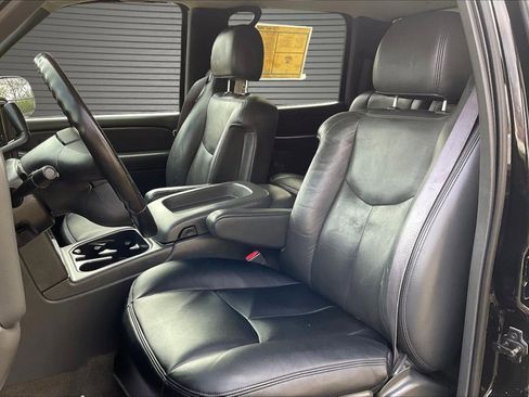 Used 2004 Chevrolet Silverado 2500 LT w/ Skid Plate Package image 20