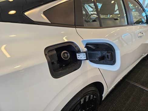 New 2026 Nissan Sentra SR w/ Floor Mat Package image 32