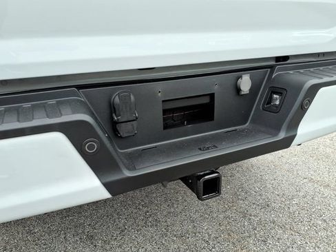 Used 2023 Ford F150 XLT w/ Equipment Group 302A High AWD/4WD image 11