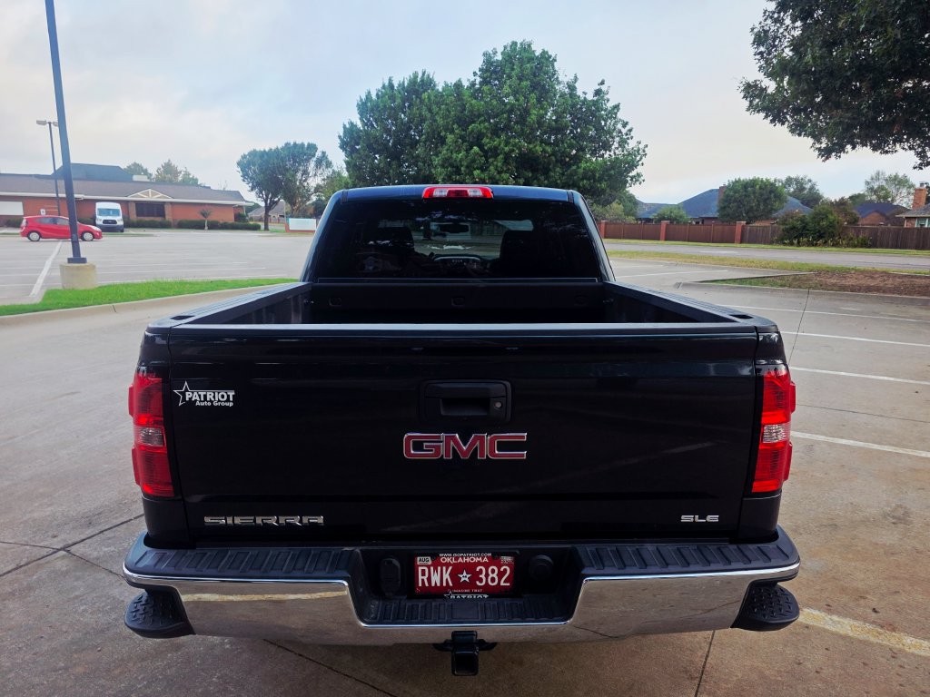 Used 2017 GMC Sierra 1500 SLE w/ SLE Value Package RWD image 9