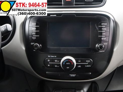 Used 2019 Kia Soul w/ Convenience Package FWD image 19