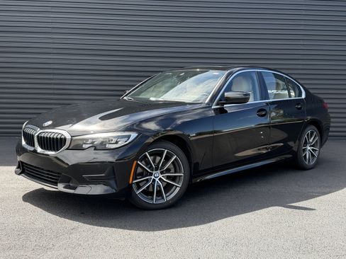 Used 2020 BMW 330i Sedan w/ Driving Assistance Package RWD image 1