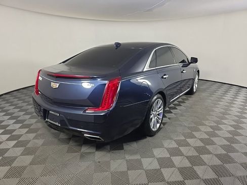 Used 2018 Cadillac XTS Luxury image 5