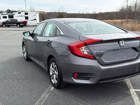 Used 2018 Honda Civic LX image 9
