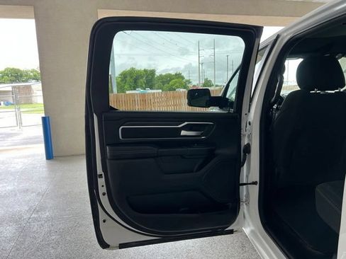Used 2025 RAM 1500 Big Horn AWD/4WD image 14