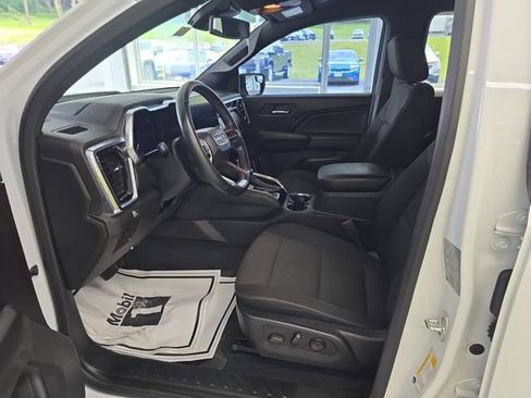 Certified 2024 GMC Canyon Elevation w/ Convenience Package AWD/4WD image 13