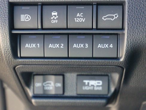 Used 2025 Toyota 4Runner TRD Pro AWD/4WD image 19