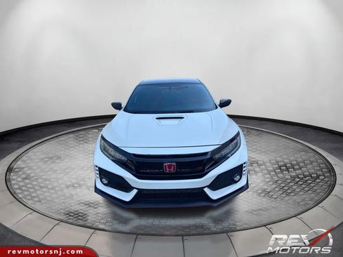 Used 2017 Honda Civic Type R image 8