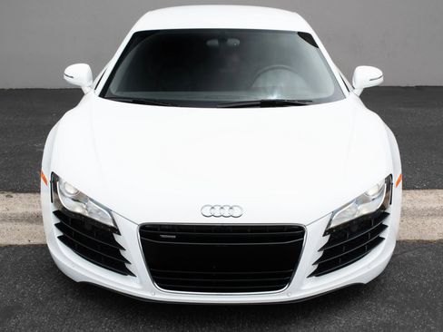 Used 2012 Audi R8 V8 AWD/4WD image 4