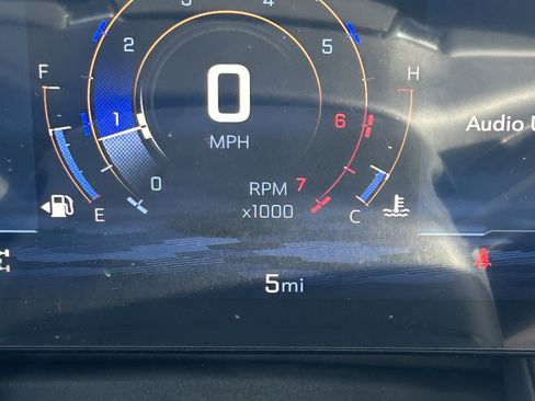 New 2026 Chevrolet Equinox LT w/ Convenience Package II image 24