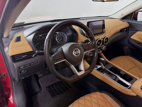 Used 2021 Nissan Sentra SV w/ SV Premium Package FWD image 16