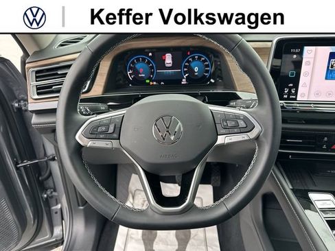 New 2026 Volkswagen Atlas SE FWD image 16