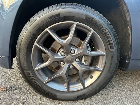 Used 2020 Jeep Grand Cherokee Limited X image 8