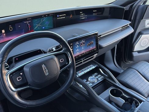 Used 2024 Lincoln Nautilus Reserve w/ Equipment Group 203A image 20