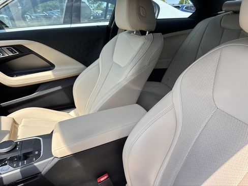 Used 2023 BMW 230i Coupe w/ Convenience Package RWD image 39
