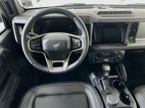Used 2025 Ford Bronco Badlands w/ Sasquatch Package AWD/4WD image 28