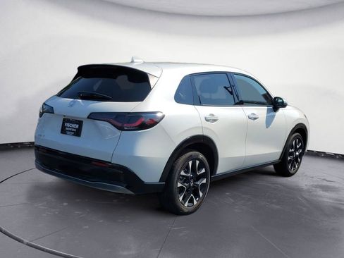 New 2027 Honda HR-V EX-L image 3
