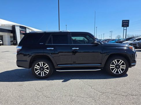 Used 2022 Toyota 4Runner Limited image 9
