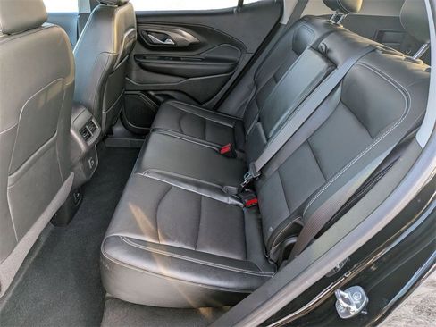 Used 2023 GMC Terrain SLT w/ Elevation Edition image 25