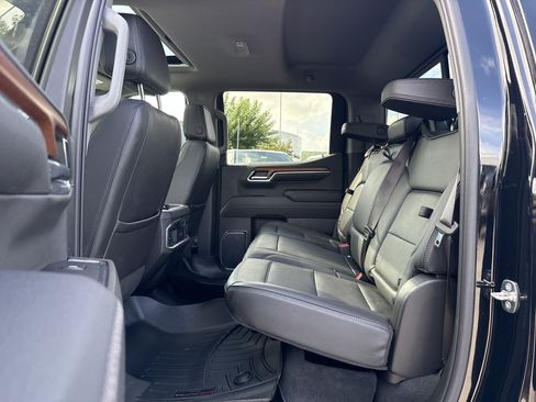 Used 2023 GMC Sierra 1500 Denali w/ Denali Reserve Package AWD/4WD image 21