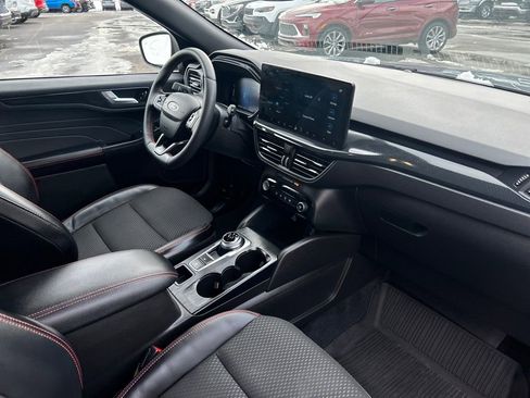Used 2023 Ford Escape ST-Line w/ Tech Pack #1 image 13