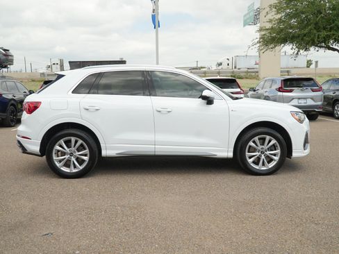 Used 2022 Audi Q3 2.0T Premium AWD/4WD image 4