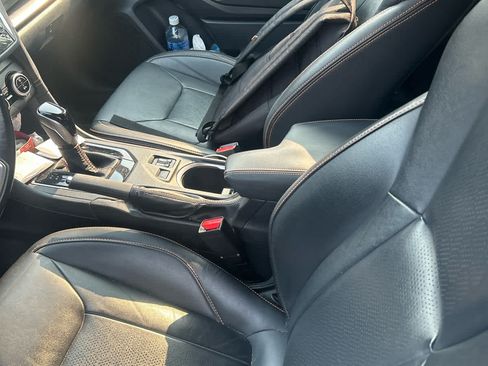 Used 2019 Subaru Crosstrek 2.0i Limited w/ Moonroof Package AWD/4WD image 6