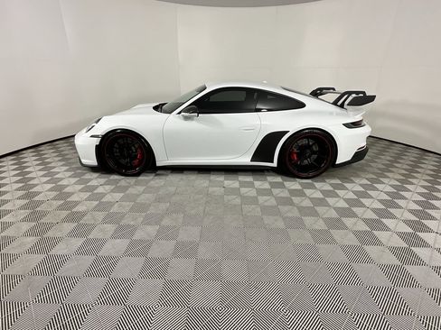 Used 2022 Porsche 911 GT3 image 2