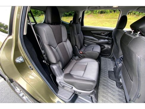 Used 2025 Subaru Ascent Premium AWD/4WD image 25