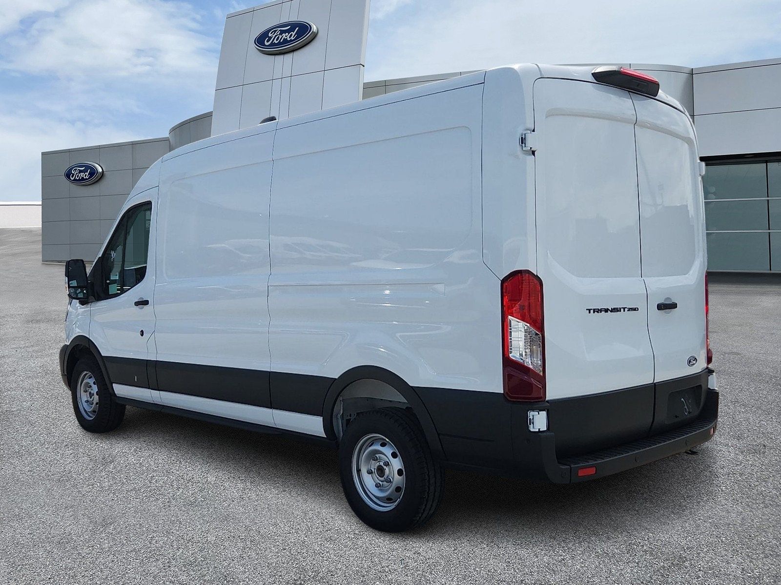 New 2026 Ford Transit 250 148 Medium Roof RWD image 3