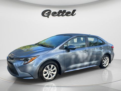 Certified 2026 Toyota Corolla LE FWD image 1
