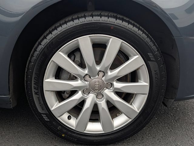 Used 2011 Audi A4 2.0T Premium Plus w/ Premium Plus Pkg FWD image 8