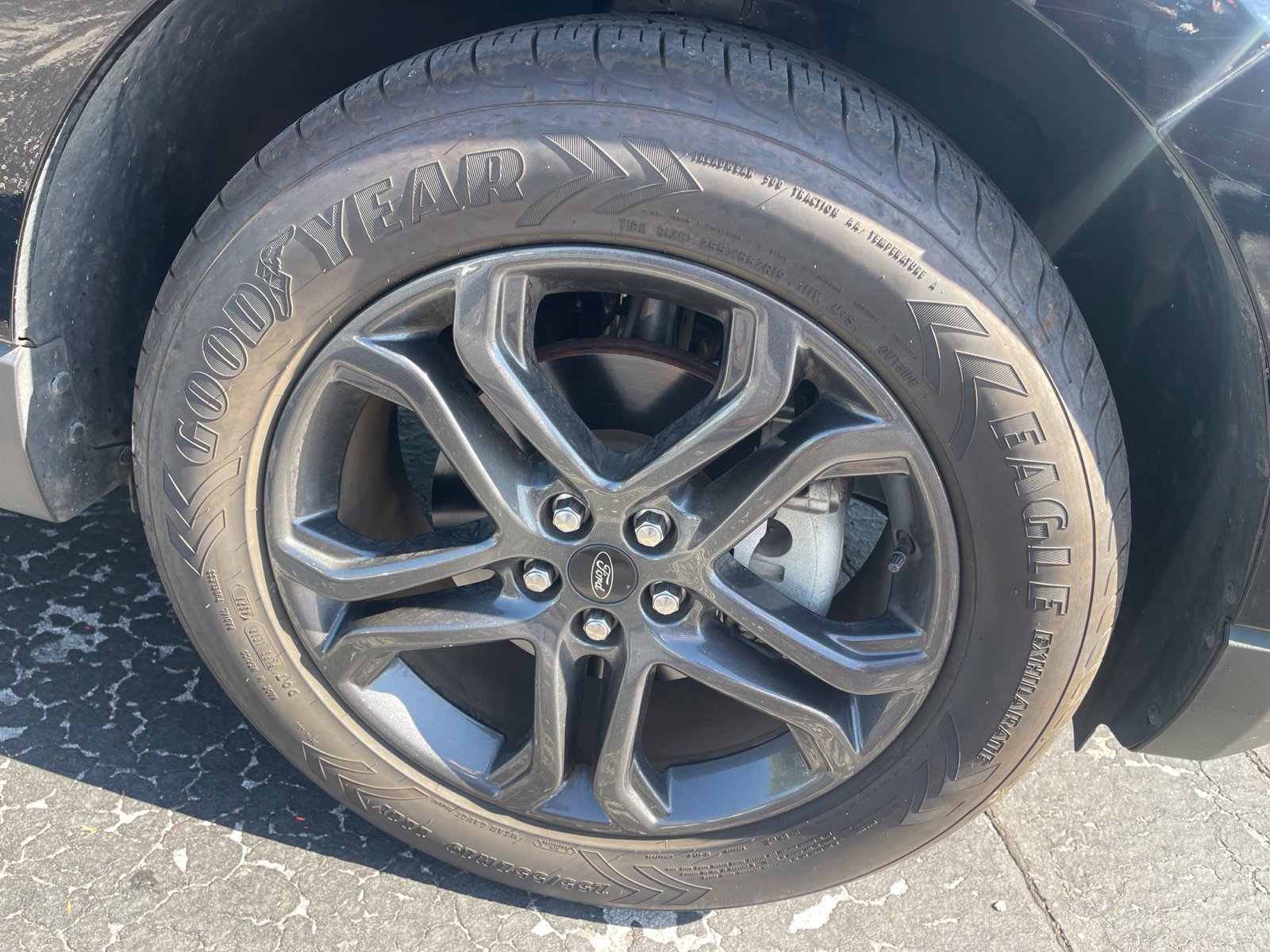 Used 2018 Ford Edge SEL w/ Equipment Group 201A FWD image 7