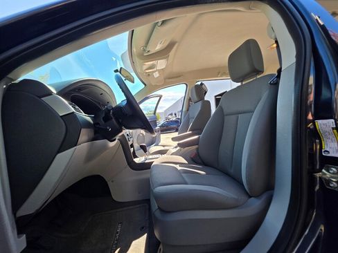 Used 2007 Chrysler Pacifica AWD image 17