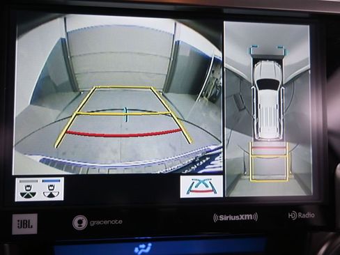 Used 2023 Toyota 4Runner Limited image 31