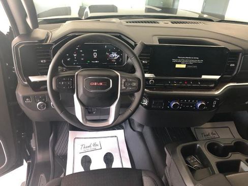 New 2026 GMC Sierra 2500 SLE w/ SLE Value Package; image 8