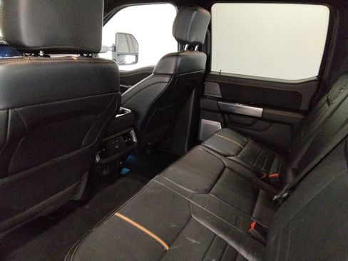 Used 2024 Ford F250 Platinum image 44