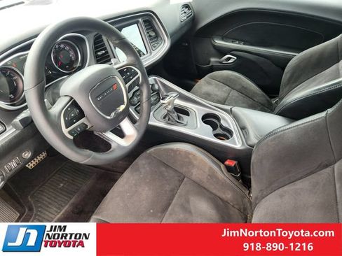 Used 2017 Dodge Challenger GT w/ GT Interior Package AWD/4WD image 26