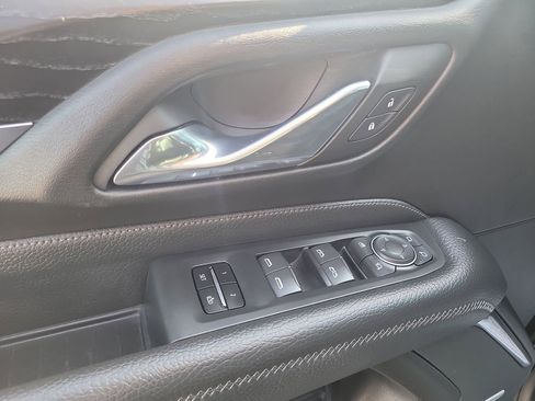 Used 2021 GMC Yukon Denali AWD/4WD image 18