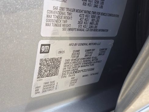 Certified 2026 GMC Sierra 1500 SLT AWD/4WD image 4