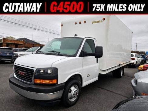 Used 2022 GMC Savana 4500 w/ Power Convenience Package RWD image 1