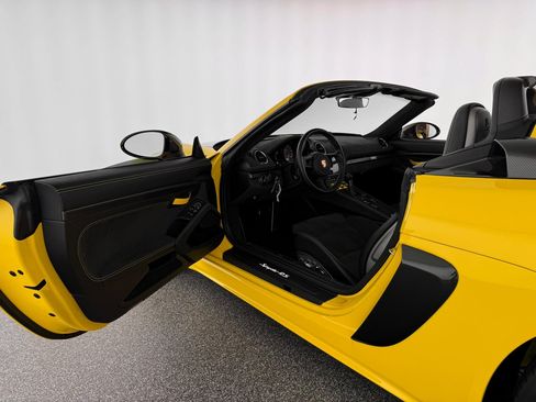 Used 2024 Porsche 718 Boxster Spyder RS image 12