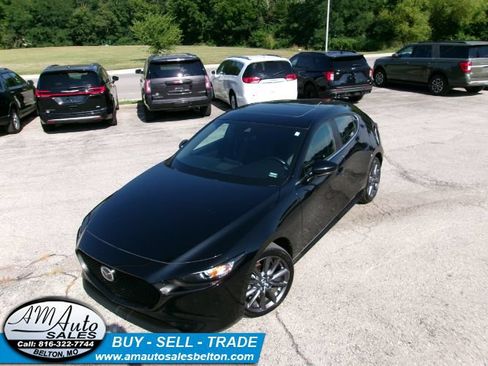 Used 2023 MAZDA MAZDA3 s FWD image 32