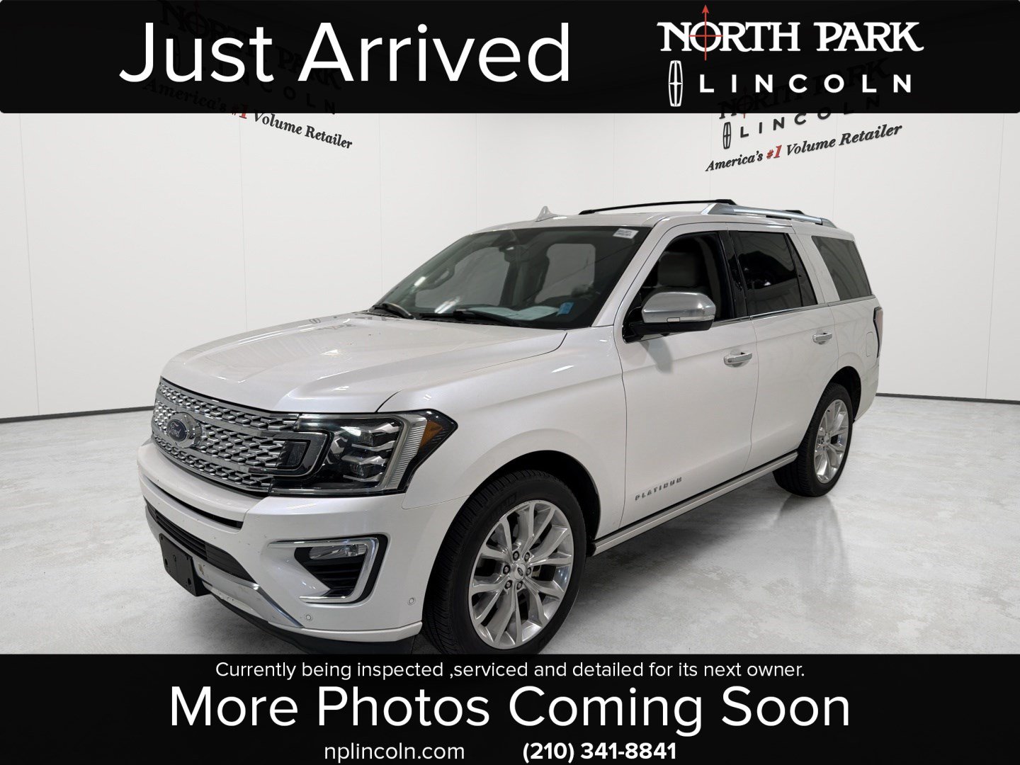 Used 2018 Ford Expedition Platinum RWD image 1