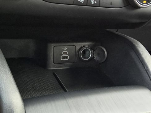 Used 2025 Ford Escape ST-Line FWD image 23