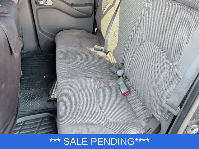 Used 2012 Nissan Frontier SV AWD/4WD image 31